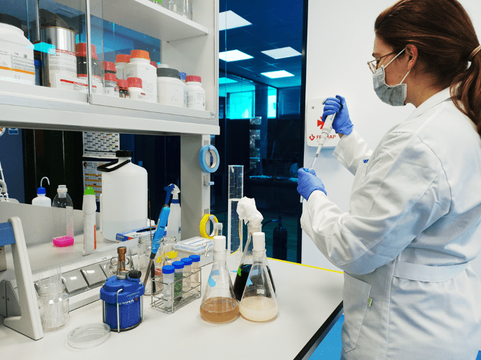 laboratorio biotech